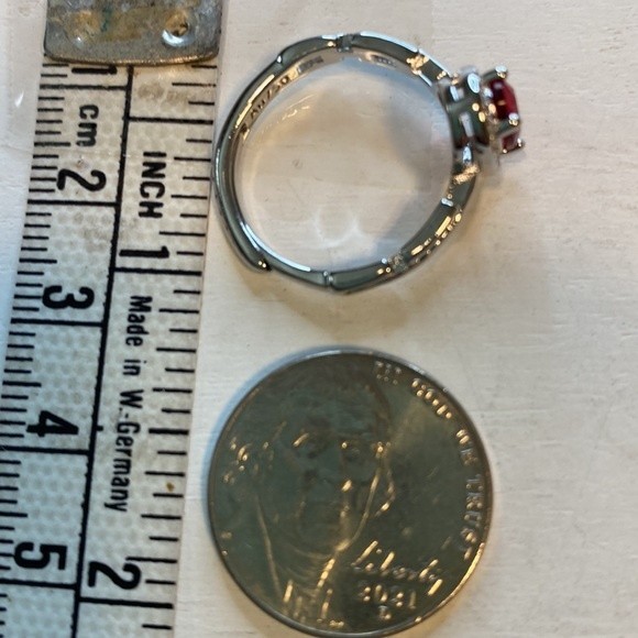 Womens Pink Oval Crystal Ring Faux Cubic Zirconia Diamonds with adjustable band - Picture 8 of 9